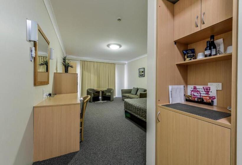 מוטל Golden Guitar Motor Inn