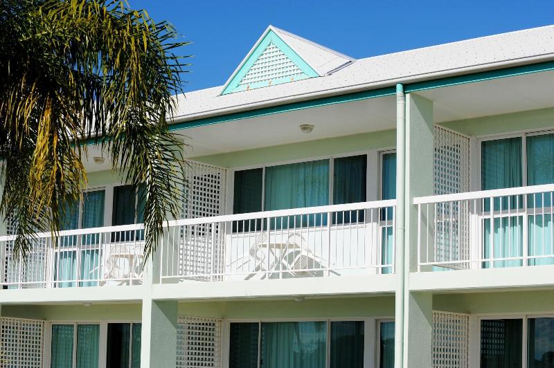 汽车旅馆  Reef Adventureland Motor Inn