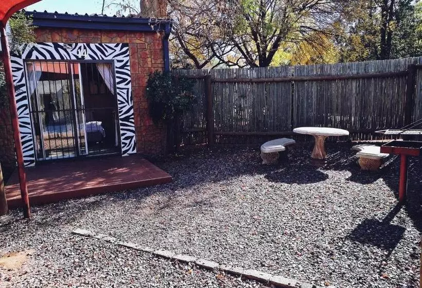 Pension Safari Travelodge