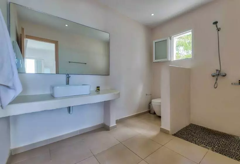 Withinn Mykonos Suites