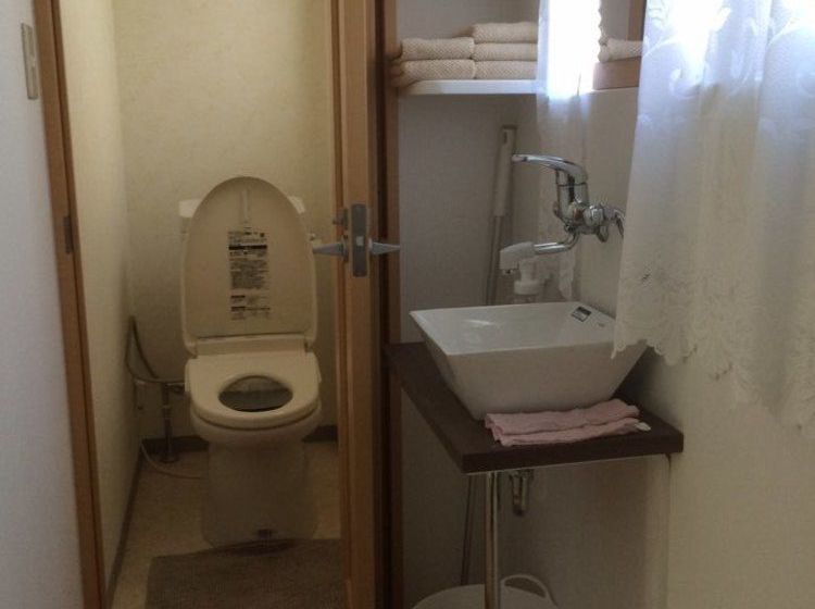 Yoko's House – Hostel