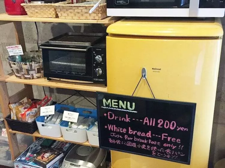 Omotenashi Lab Hostel