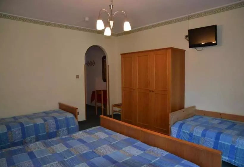 Отель Alpenrose