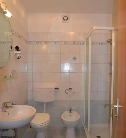 Отель Alpenrose