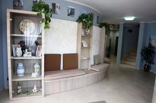 Hotelli La Maison Rouge Resort