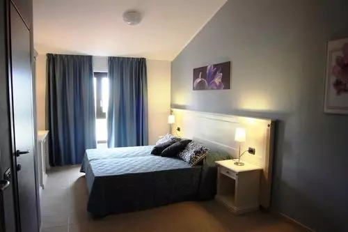 Hotelli La Maison Rouge Resort