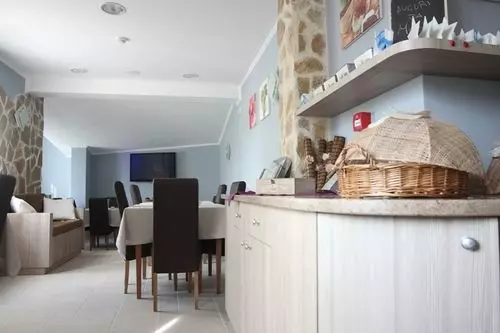 Hotelli La Maison Rouge Resort