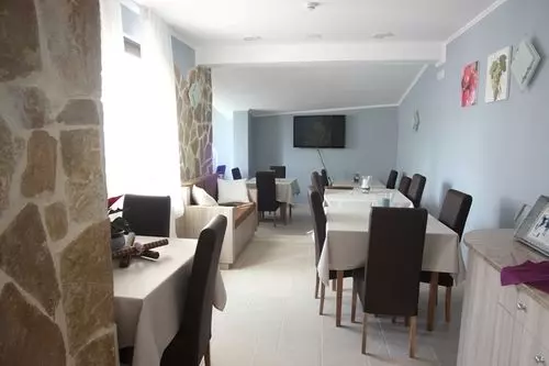 Hotelli La Maison Rouge Resort