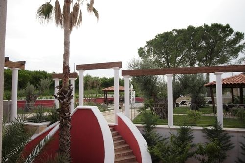 호텔 La Maison Rouge Resort