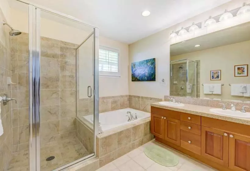 Nihilani 28c 2 Br Condo