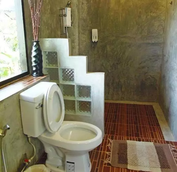 Отель Pai My Guest Resort   Sha Plus