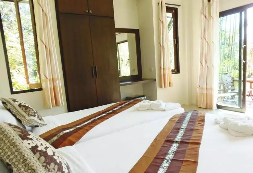 Отель Pai My Guest Resort   Sha Plus