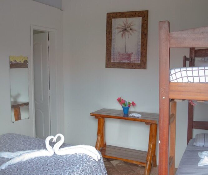 ホテル Pousada Vitória Do Lopes