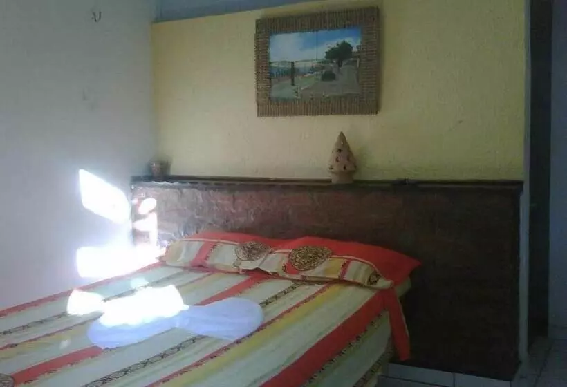 Hotel Pousada Vitória Do Lopes