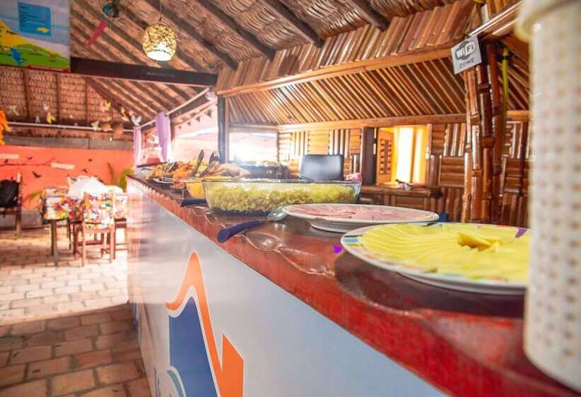 ホテル Pousada Vitória Do Lopes