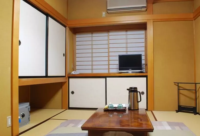 בית מלון כפרי Shima