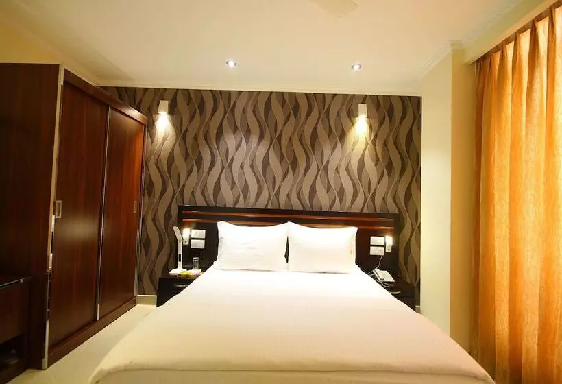 Hotel Splendid Holiday Guest House