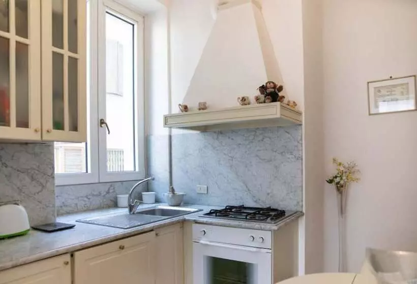 Lido Beach Apartment