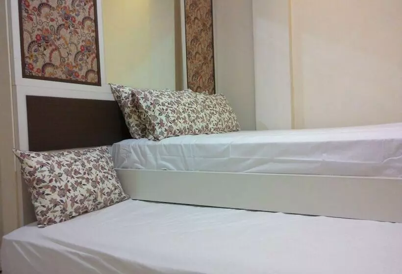 Pensió Kantos Guest House