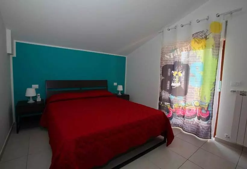 پانسیون Moon River Guest House