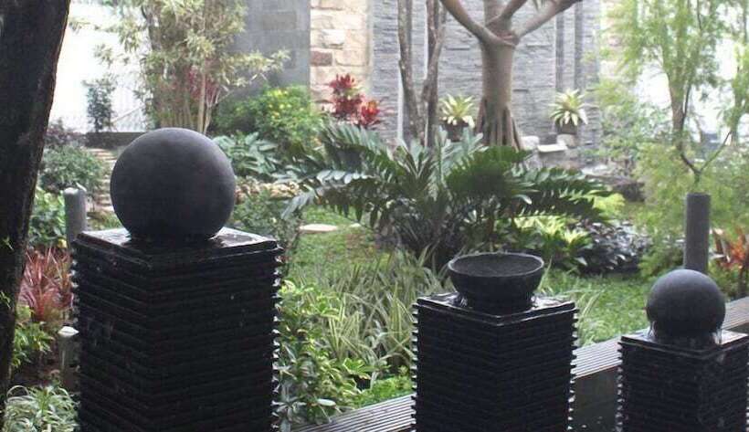 Pansiyon Tlogomas Guest House