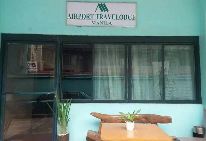 Airport Travelodge Manila Hostel