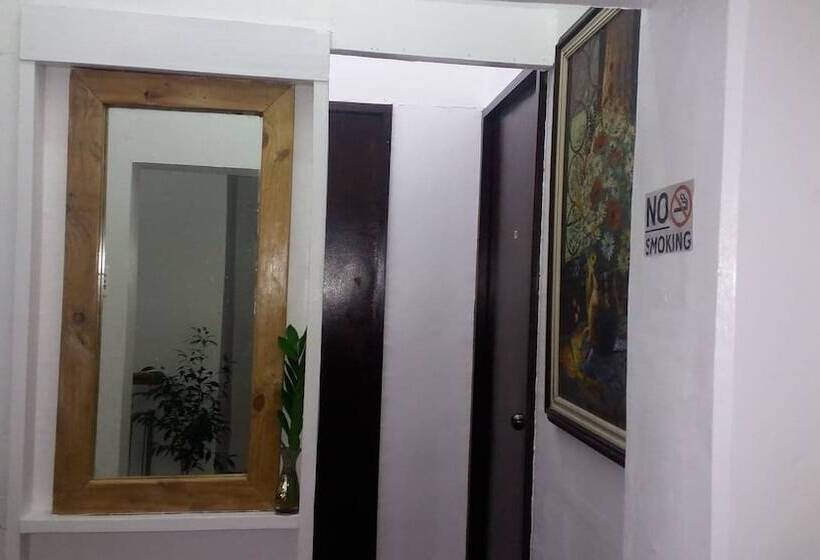 Airport Travelodge Manila   Hostel