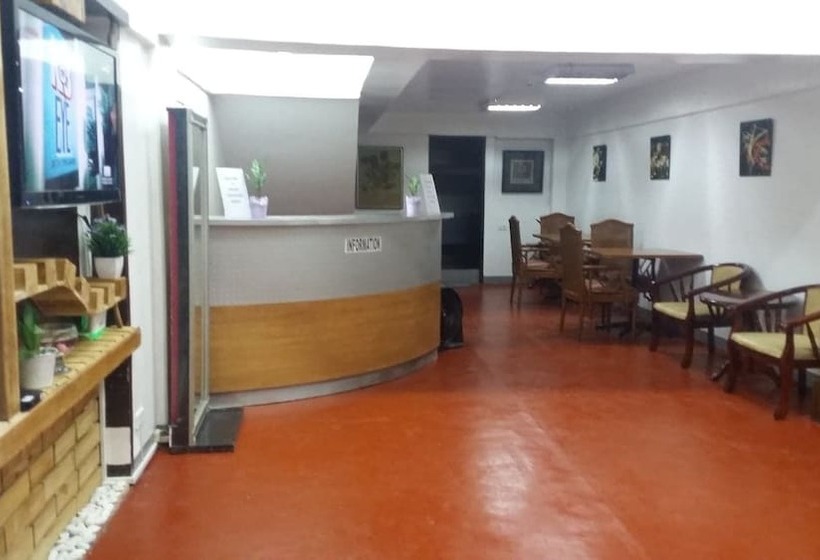 Airport Travelodge Manila   Hostel