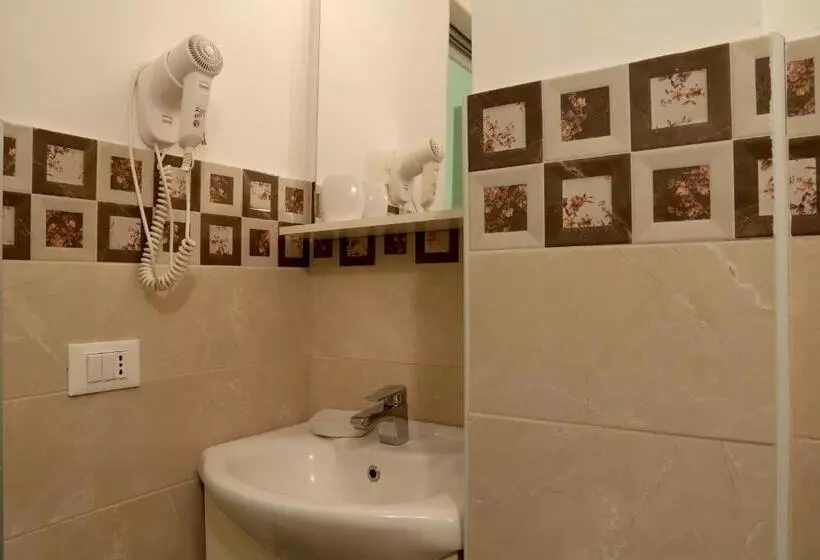 تختخواب و صبحانه Night & Day