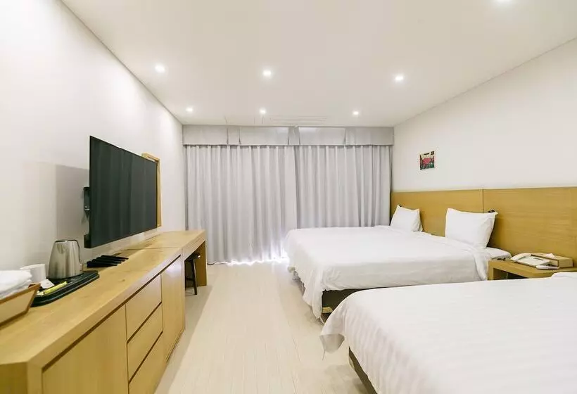 Bk Hotel Jeju