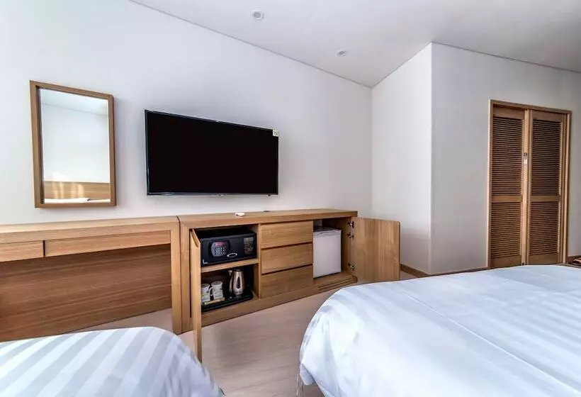 Bk Hotel Jeju