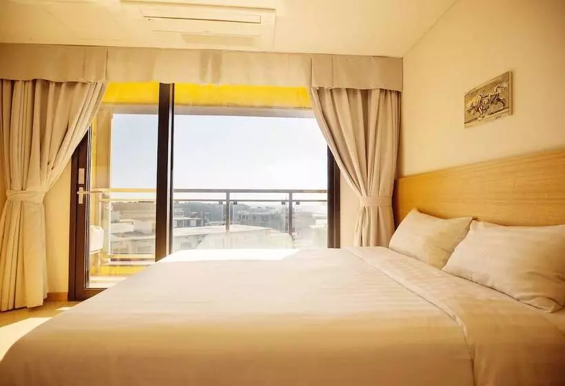 Bk Hotel Jeju