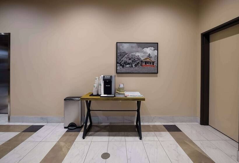 Otel 11, Mod A Sonesta Collection