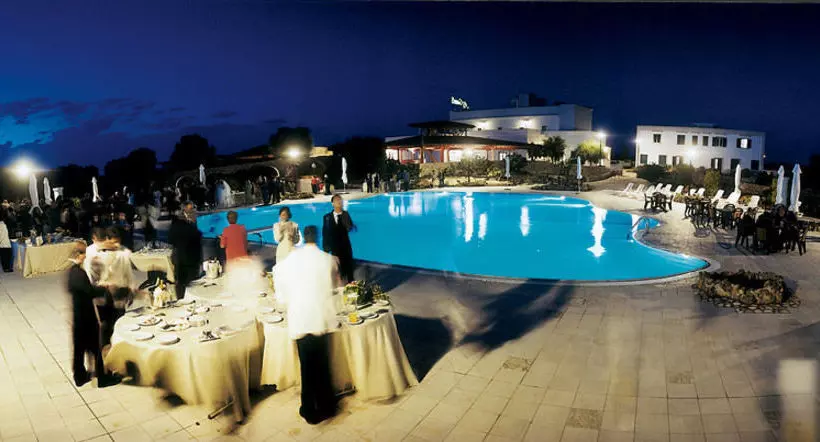 هتل Antica Masseria Li Sauli