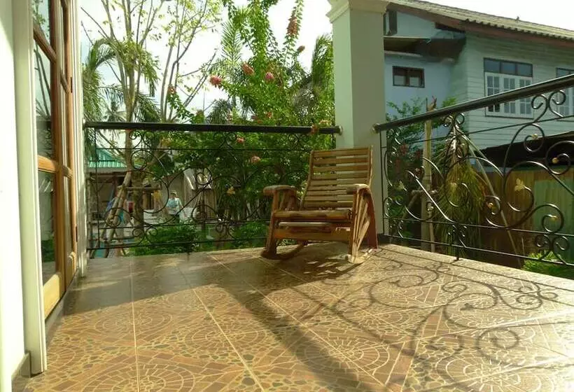 בית מלון כפרי Baan Georges