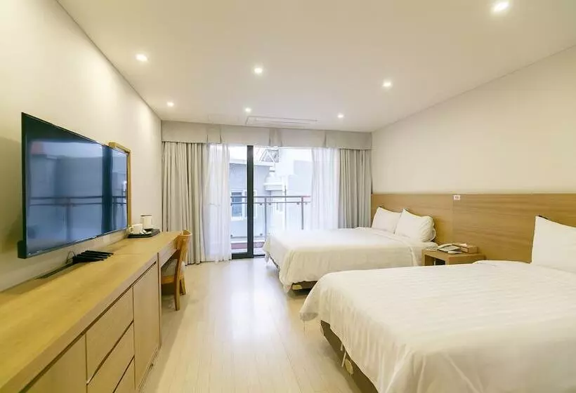 Bk Hotel Jeju