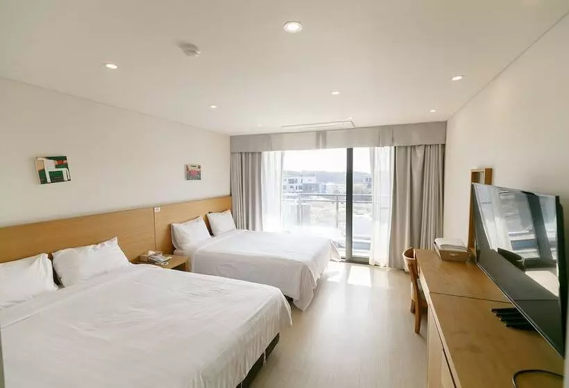 Bk Hotel Jeju
