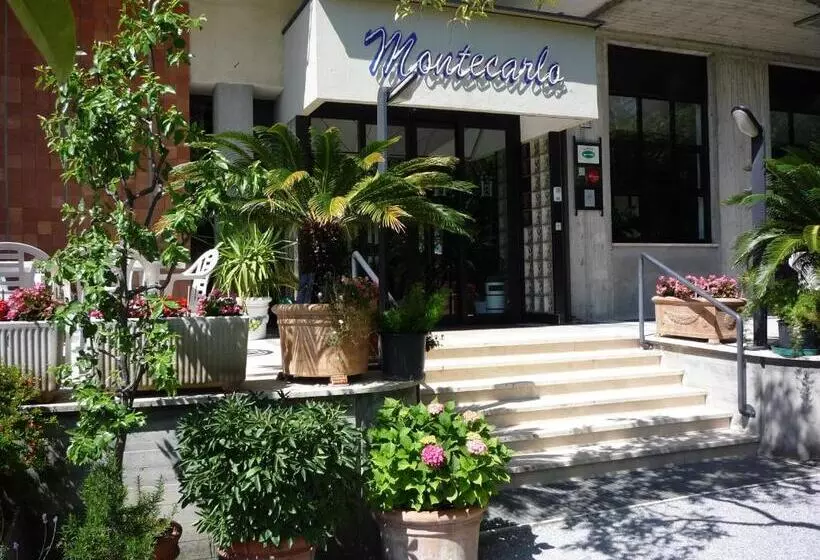 Отель Montecarlo