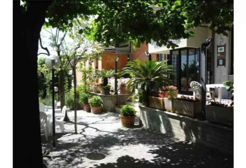 Отель Montecarlo