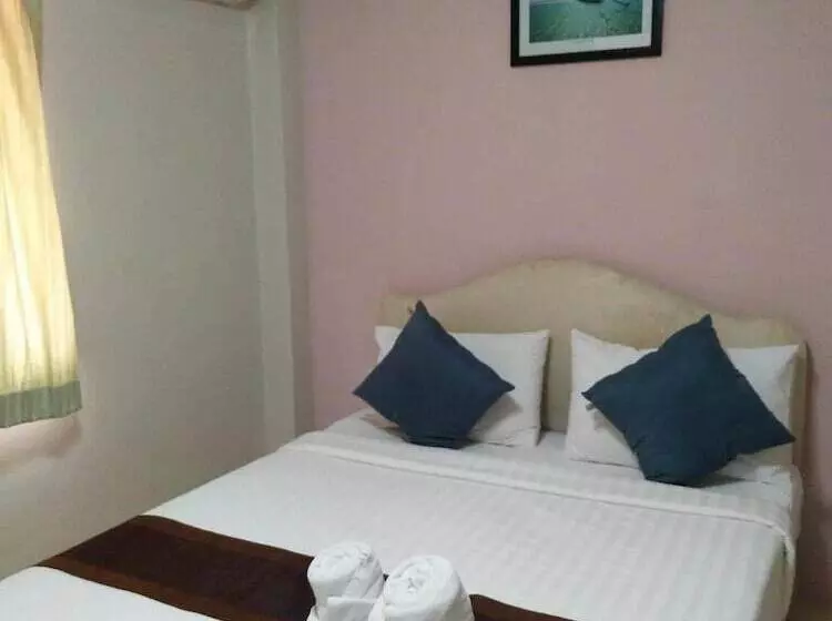 هتل Mukanda Residence