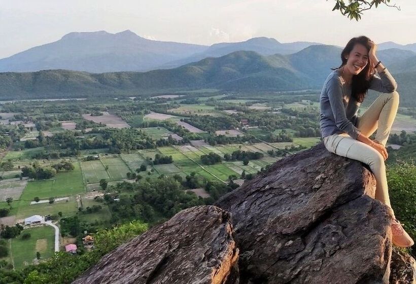 בית מלון כפרי Naracha Resort