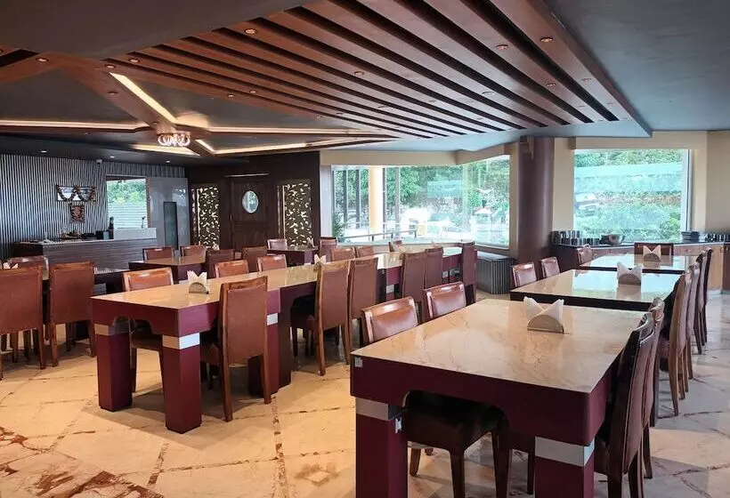 Hotell Poppys Pleasant Stay