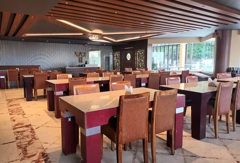 Hotell Poppys Pleasant Stay