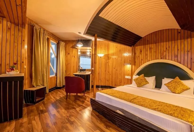 Hotell Poppys Pleasant Stay