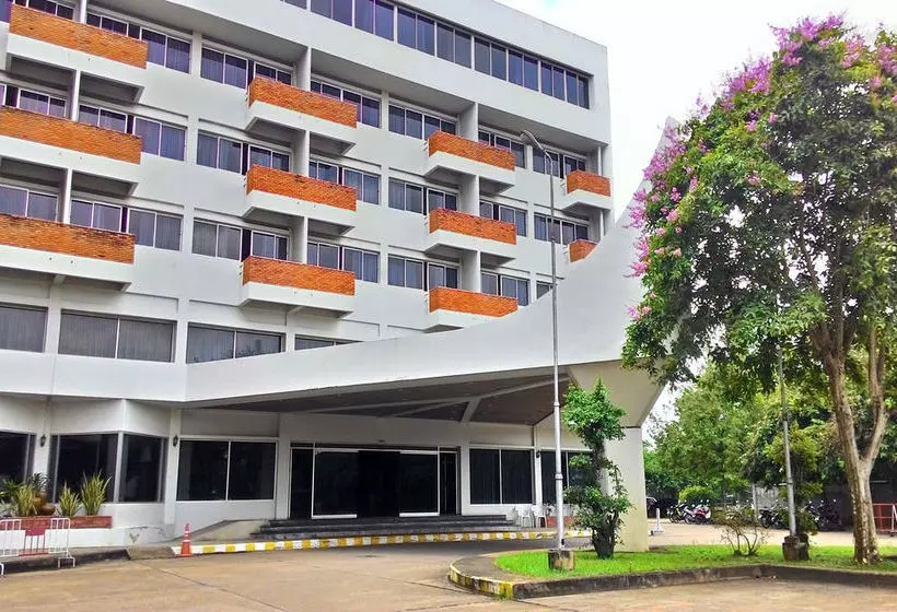 בית מלון כפרי Siam Thani