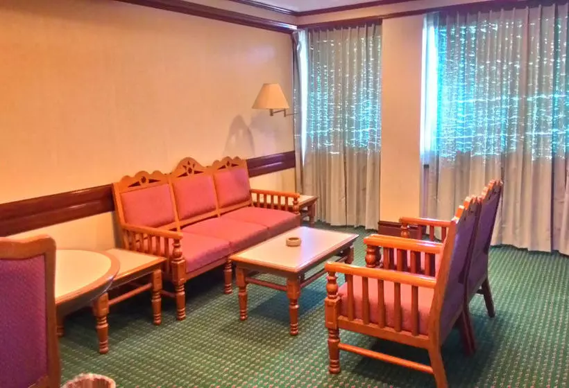 בית מלון כפרי Siam Thani