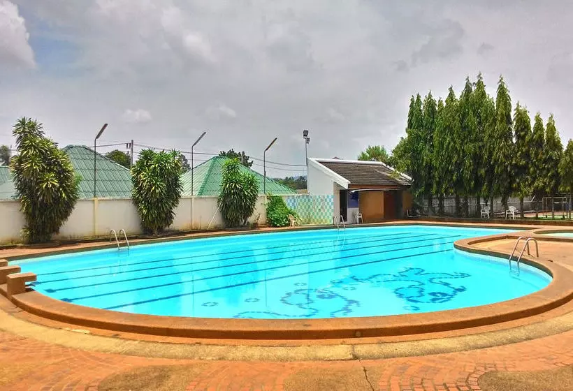 בית מלון כפרי Siam Thani