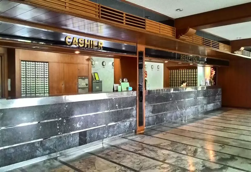 בית מלון כפרי Siam Thani