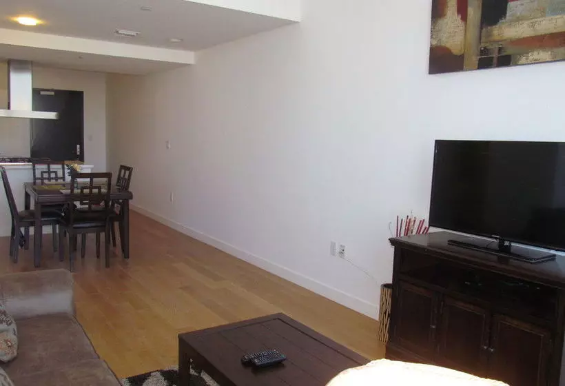 Luxury Place In Downtown