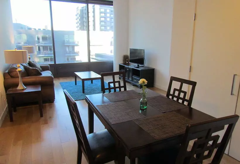 Luxury Place In Downtown